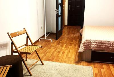 Garsoniera METROU - 3