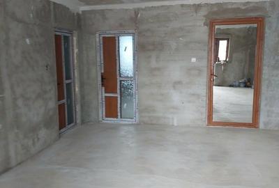 Casă cu 4 camere în Albina - 4