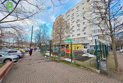 Spațiu comercial, de 80 mp, în 1 Decembrie 1918 - 12