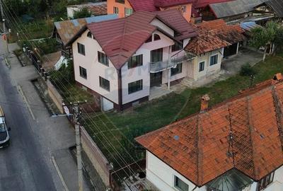 Casă cu Teren 251 Mp în Sud - 16