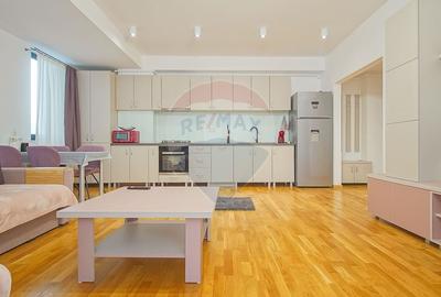 Apartament cu 2 camere semidecomandat, mobilat în Răcădău