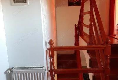 Casă cu 5 camere cu Teren 433 Mp în Central - 3