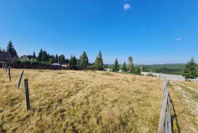 Teren de vanzare langa partia de ski, Marisel