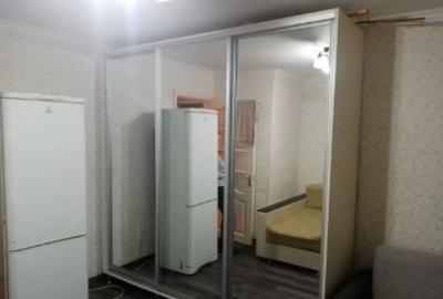 Garsonieră decomandată în Centrul Civic