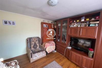 Casă cu 4 camere cu Teren 6200 Mp în Popricani