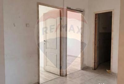 Apartament cu 3 camere decomandat în Fundeni - 10
