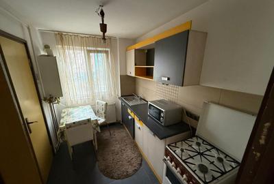 Apartament 2 camere, etaj 1, balcon, baie cu geam zona - 5
