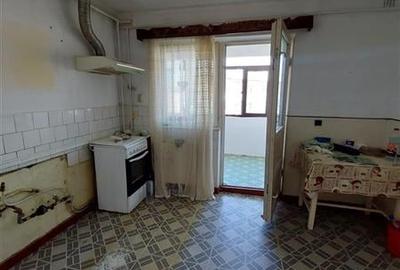 Apartament cu 2 camere de vanzare in Onesti - 7