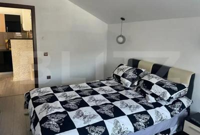 Casă cu 5 camere cu Teren 600 Mp în Central - 1