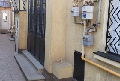 Victoriei-Dorobanti-casa-suprafata 100mp-pret 1150 euro - 1