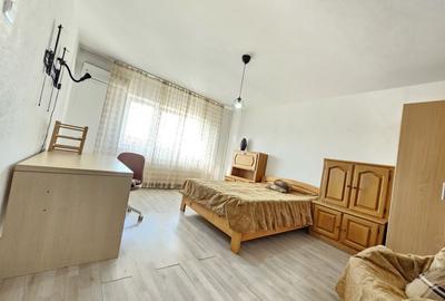 Nerva Traian- Metrou Timpuri Noi| Ap. 3c spatios in bl. reabilitat - 3