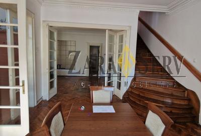 Casă cu 4 camere în Ultracentral