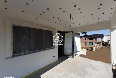Casă cu 4 camere în Breazu - 3