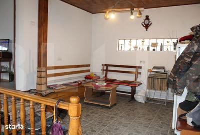 Casă cu 5 camere cu Teren 1337 Mp în Belin - 10