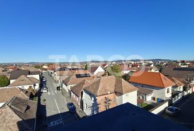 Penthouse 3 camere de inchiriat - 87 mp utili - pretabil birouri Penthouse 3 camere de inchiriat - 87 mp utili - pretabil birouri - 12