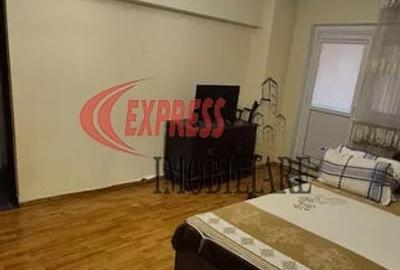 Apartament cu 3 camere semidecomandat în 1 Decembrie 1918 - 3