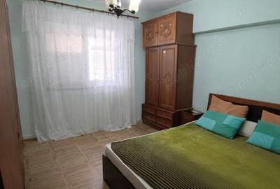 Apartament cu 3 camere semidecomandat în Geamăna - 3
