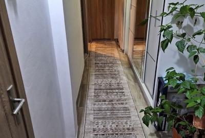 Apartament cu 3 camere decomandat în Central - 1