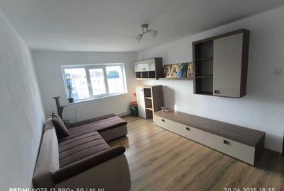 Apartament cu 2 camere decomandat în Central - 1