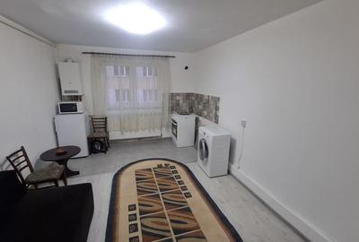 Garsonieră semidecomandată, mobilată în Dâmbul Rotund