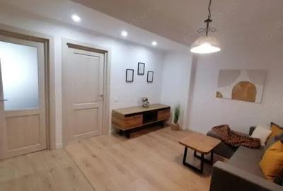 Apartament cu 2 camere decomandat în Crângași