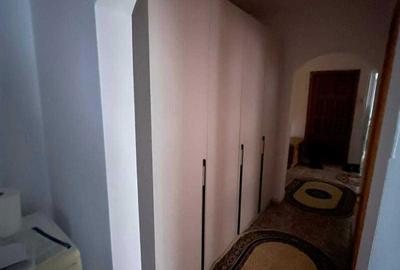 Apartament cu 3 camere decomandat în Gară - 2