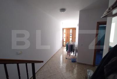 Casă cu 5 camere cu Teren 300 Mp în Central - 4