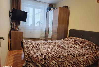 Apartament cu 3 camere decomandat în Central - 3