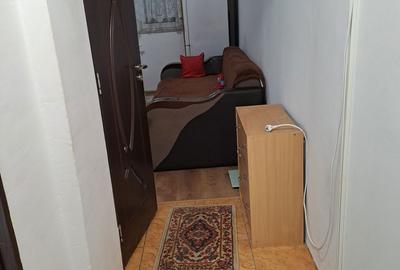 Garsonieră decomandată în Central - 8