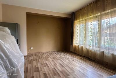 Casă individuală cu 6 camere cu Teren 711 Mp în Corbeanca - 8