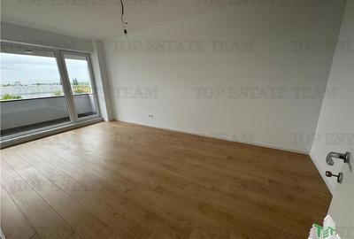 Apartament cu 4 camere de vanzare in zona de Nord - 8