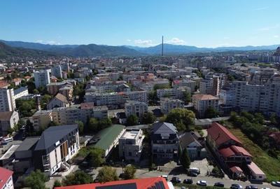 Spatiu / birouri in suprafata de 1200 / 1300 mp teren Central - 26