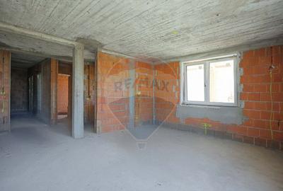 Casă cu 6 camere cu Teren 1253 Mp în Spitalul Județean - 10