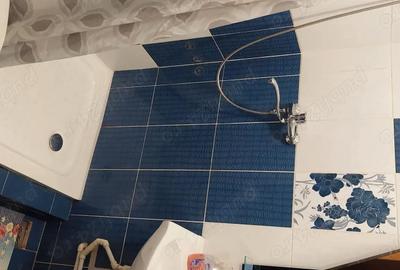 Garsonieră semidecomandată în Micro 21 - 2