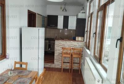 Garsonieră decomandată în Central - 8