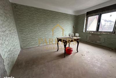 Casă cu 4 camere cu Teren 300 Mp în Central - 2