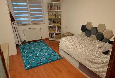 Apartament cu 4 camere decomandat în Ciritei - 5