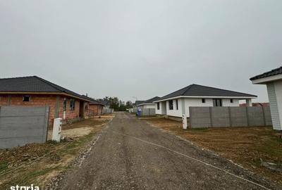 Teren de 550 mp, în Lazuri - 2