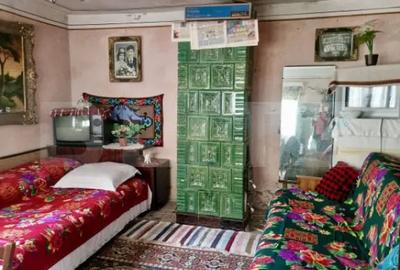 Casă cu 3 camere cu Canalizare în Central - 4