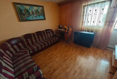 Apartament cu 2 camere comuna Stalpu BZ mobilat si utilat Pret: 28.500 usor neg - 11