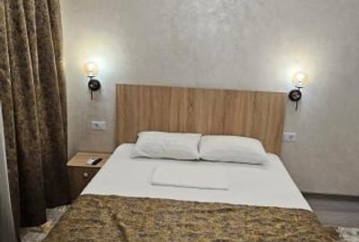 Faleza nord -apartament 2 camere renovat nou - 2