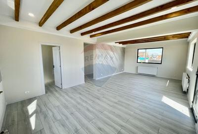 Casă cu 4 camere cu Canalizare în Exterior Vest - 28