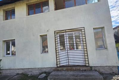 Casă cu 5 camere în Central - 7