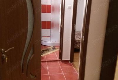 Inchiriez o camera la un apartament cu 3 camere. - 4