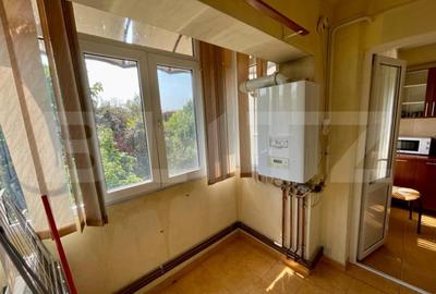 Apartament cu 3 camere decomandat, mobilat în 1 Mai - 9