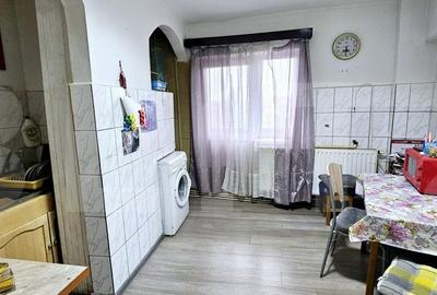 Apartament 3 camere, 78 mp, 4 balcoane - Sf.Gheorghe - 2