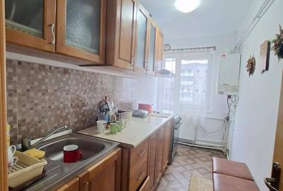 Apartament cu 3 camere în Central - 2