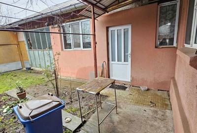 Casă cu 4 camere în Central - 6