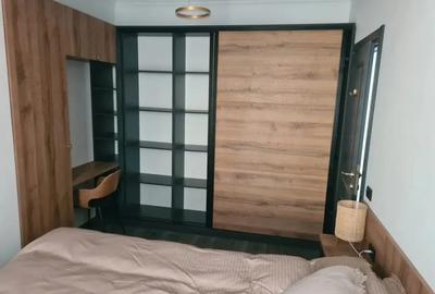 Apartament cu 2 camere decomandat, mobilat în Central