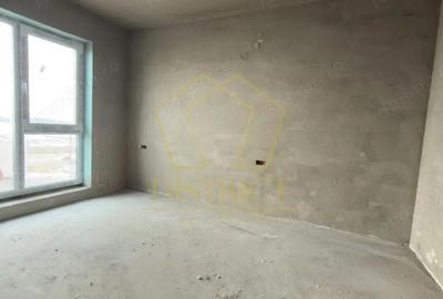 Casă cu 5 camere cu Canalizare în Săcălaz